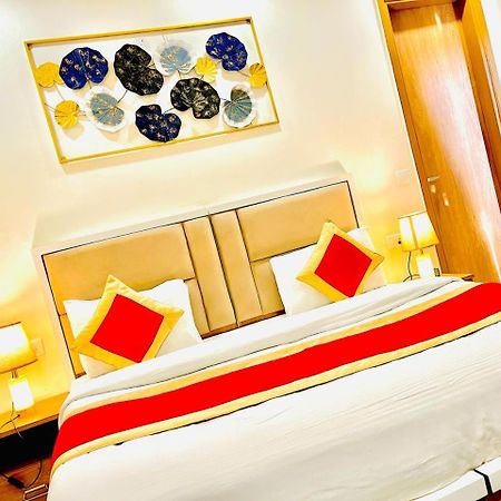 Amahi Inn - Sector 48 Gurgaon Eksteriør billede