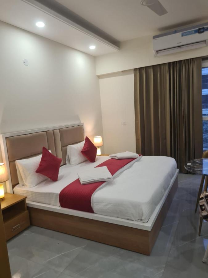 Amahi Inn - Sector 48 Gurgaon Eksteriør billede